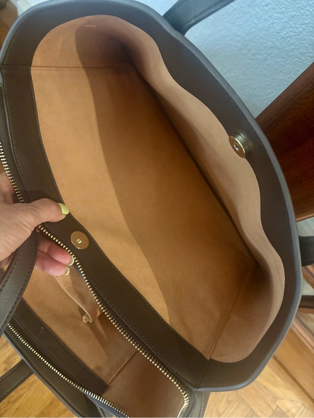 Paloma Tote for Fall! - Picture 4 of 15